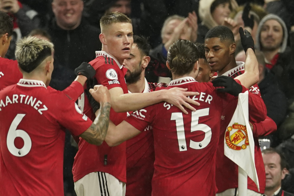 正被不断重 正被不断重